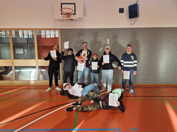 Das Basketball-Team der Martin-Buber-Schule.